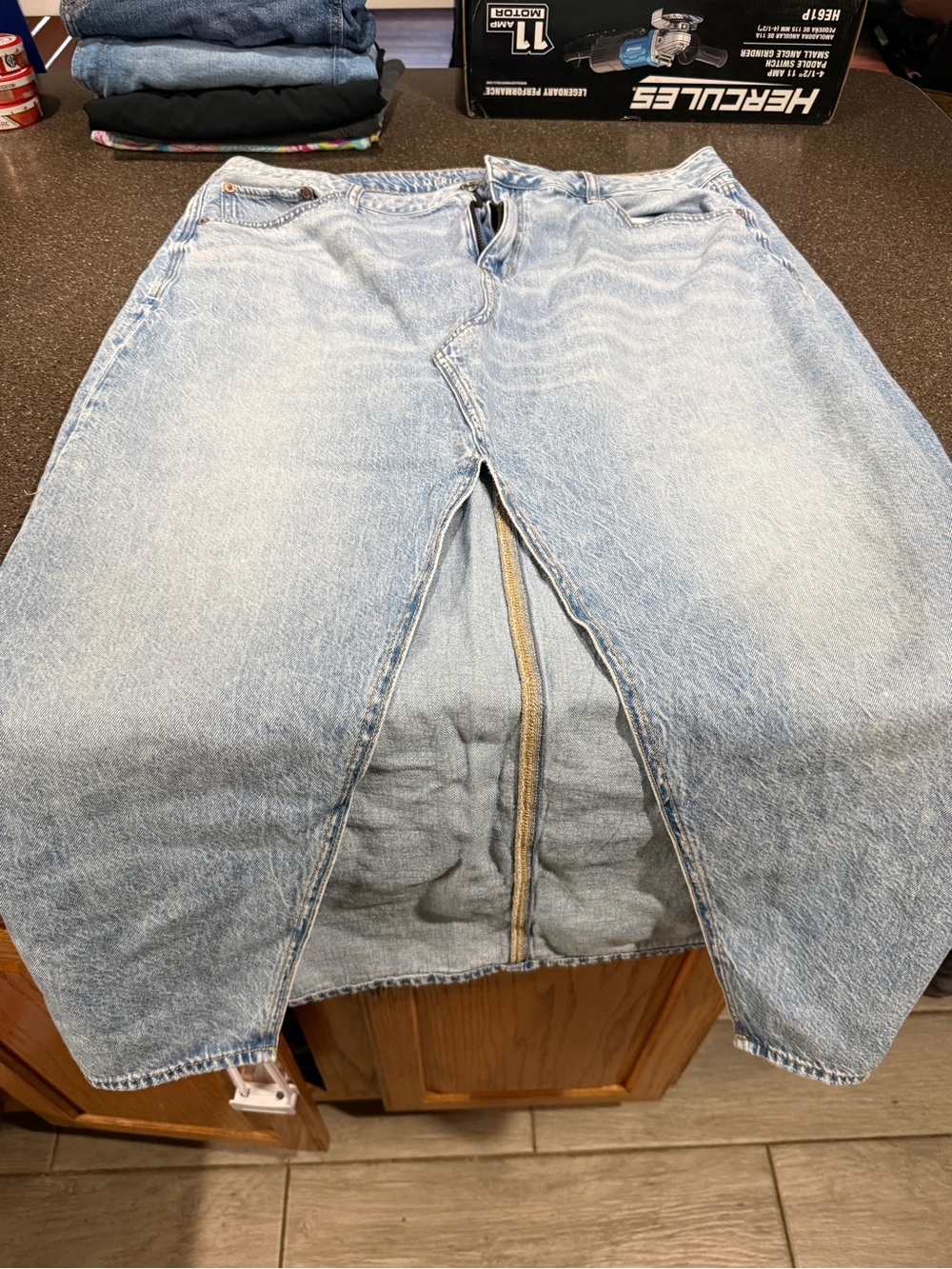 Light Wash Women’s Jeans - Classic Straight skirt